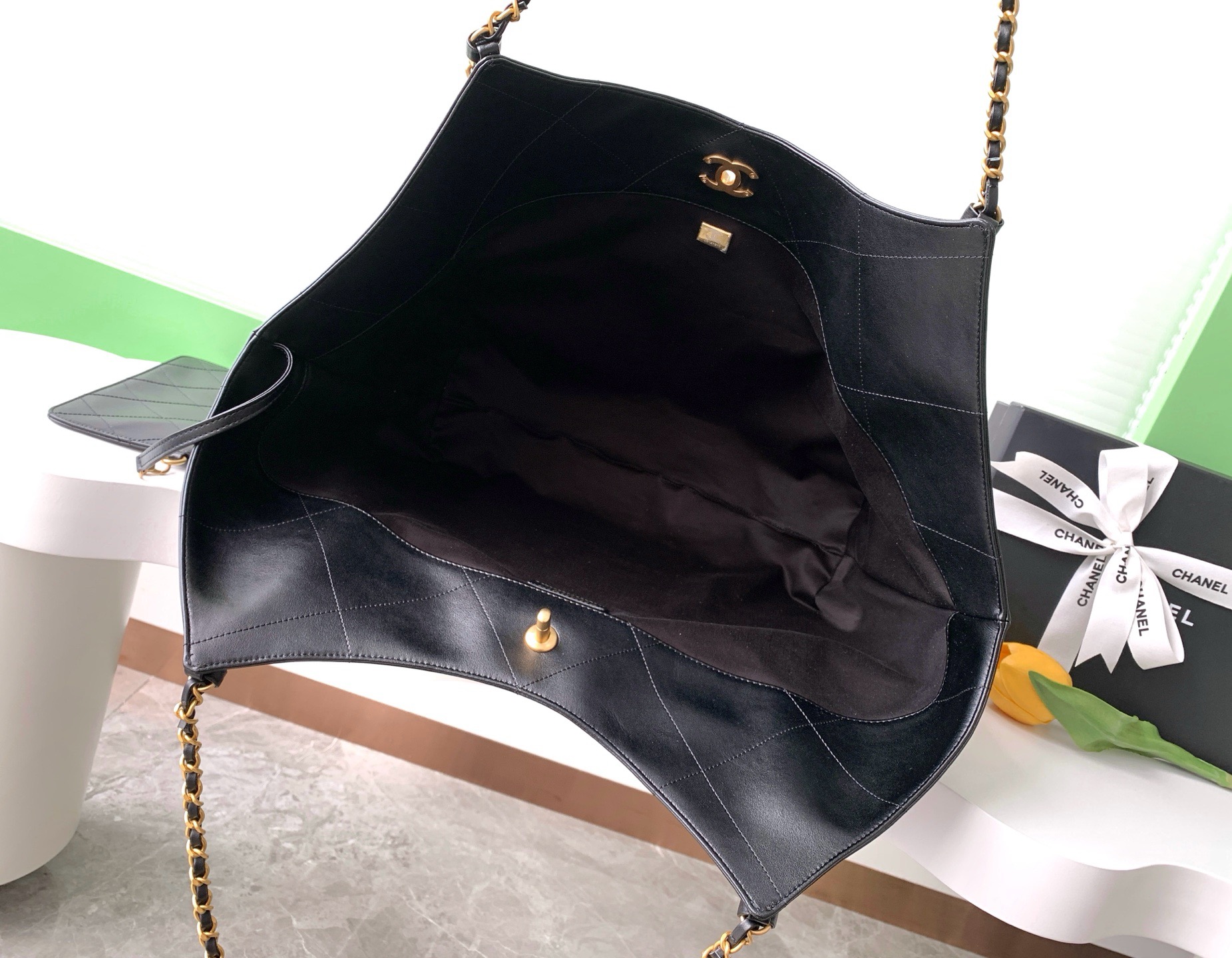 Chanel HOBO HANDBAG AS5463 black