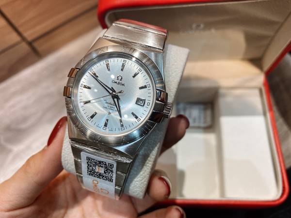 Omega Couple Watch OMW00889