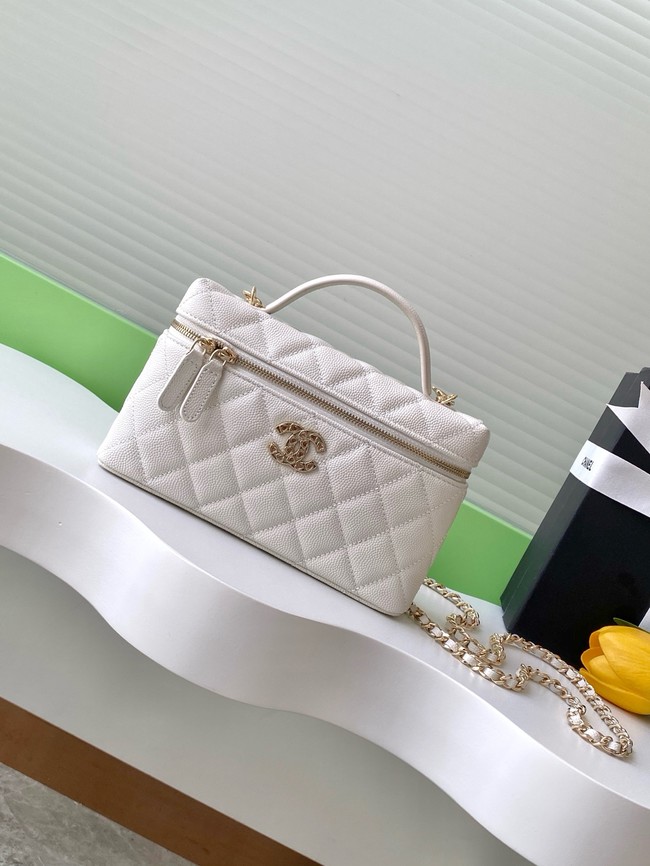 Chanel CLUTCH WITH CHAIN AP4531 white