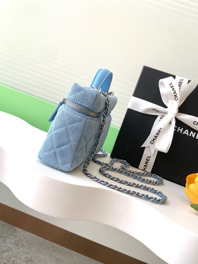 Chanel CLUTCH WITH CHAIN Denim AP4407 blue