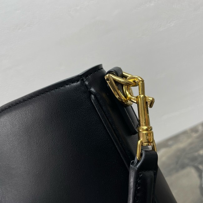 Celine SMALL CAMILLE 16 SOFT BAG IN SMOOTH CALFSKIN 120693 black