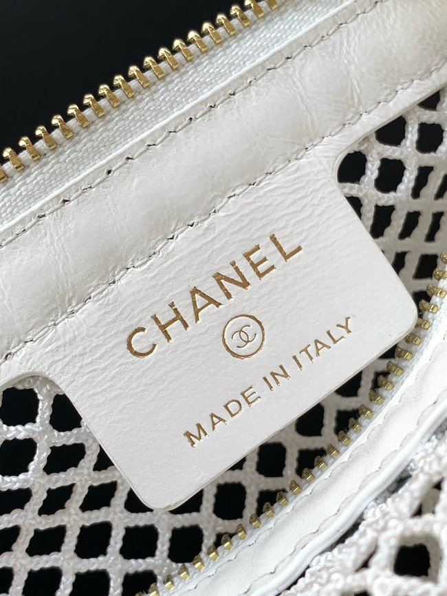 Chanel Chain handbag AP4575 white