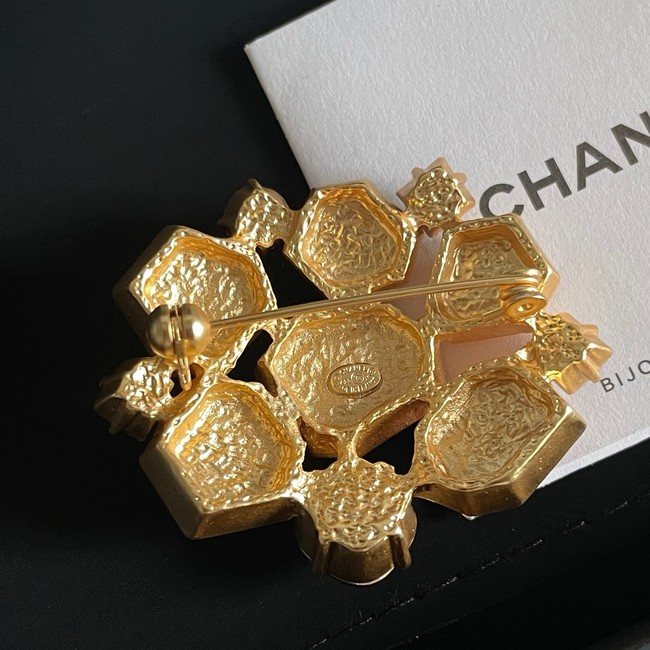 Chanel brooch CE16706