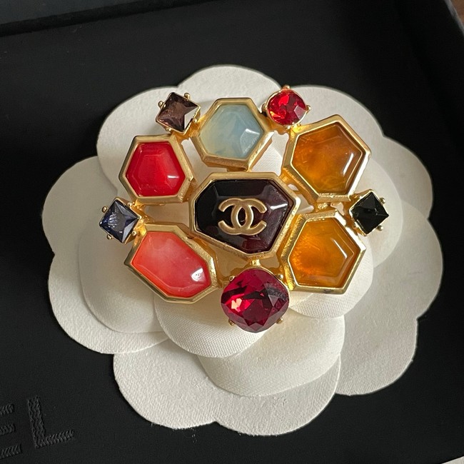 Chanel brooch CE16706