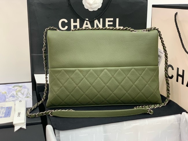 Chanel Grained Calfskin Shoulder Bag AS8095 green