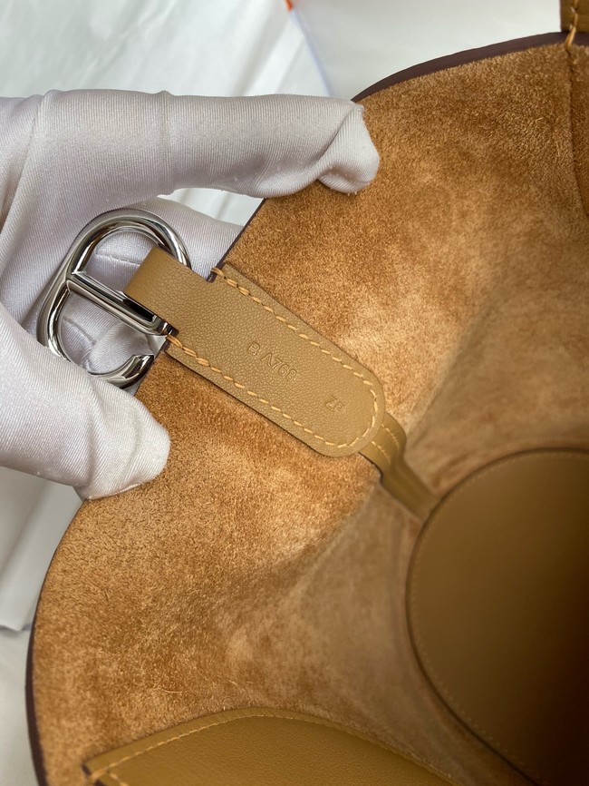 Hermes in the loop Togo Leather Bag H3369-16