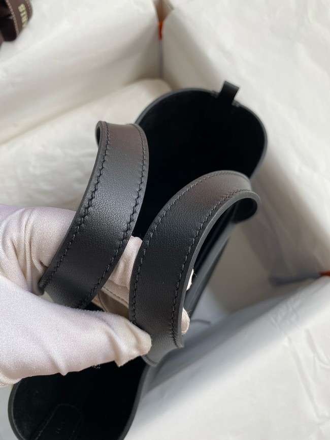 Hermes in the loop Togo Leather Bag H3369-1