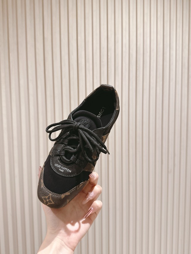Louis Vuitton Sports shoes 44889-2