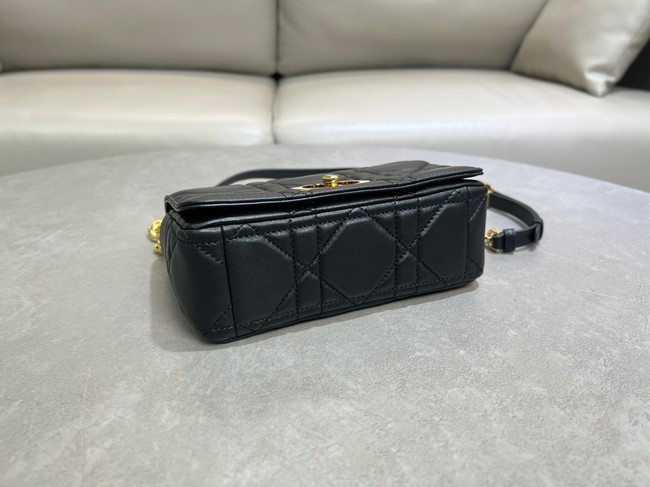 Small Soft Dior Caro Bag Macrocannage Lambskin M9252UHPA black