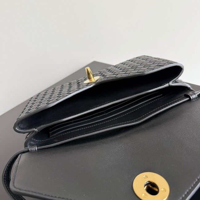 Bottega Veneta Knot Lock 817191 black