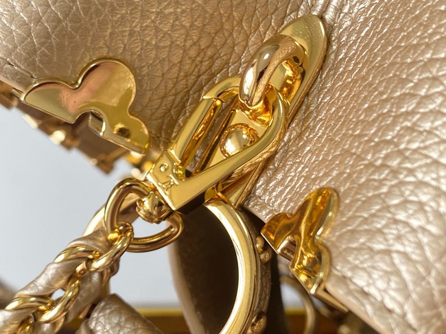 Louis Vuitton Capucines MM M23331 Gold