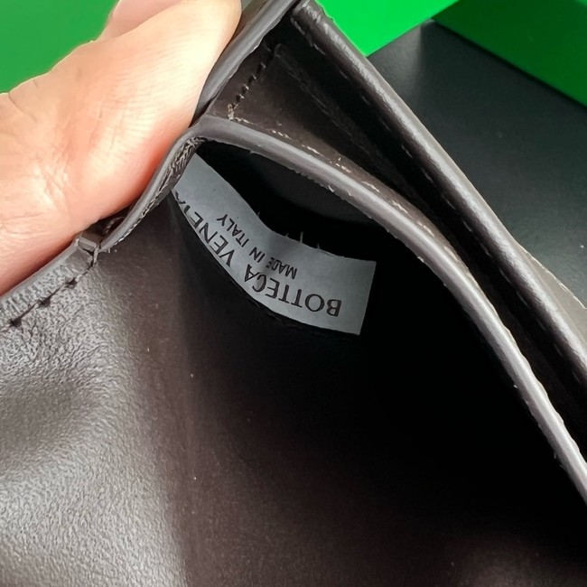 Bottega Veneta Intrecciato Bi-Fold Wallet With Coin Purse 749412 Fondant