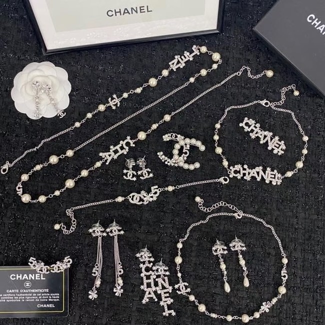 Chanel Earrings CE80945