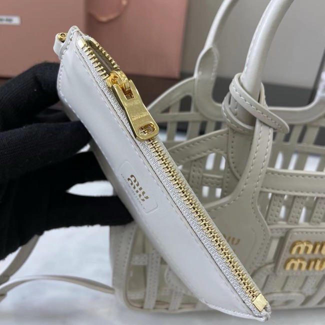 MIUMIU Leather basket 5BA294 white