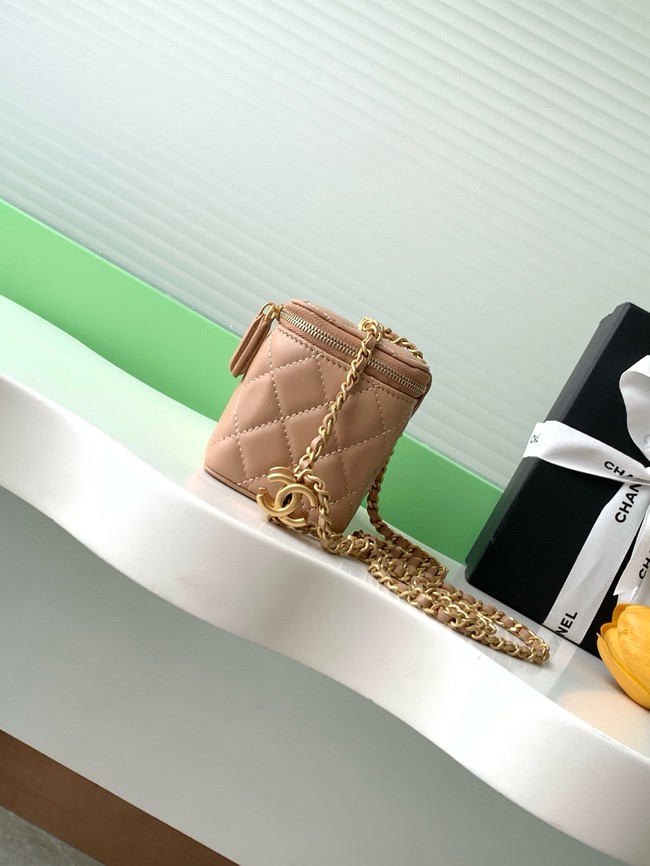 CHANEL Lambskin Vanity with Chain AP3940 Apricot