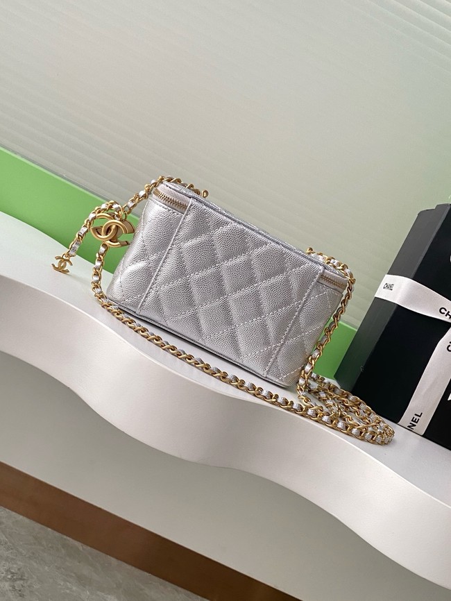 CHANEL MINI CLUTCH Grained Calfskin AP3940 Silvery