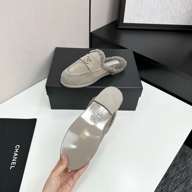 Chanel Slippers 45009-1