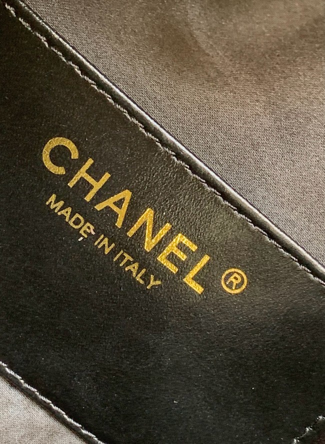 CHANEL 25 Medium Handbag AS5311 black