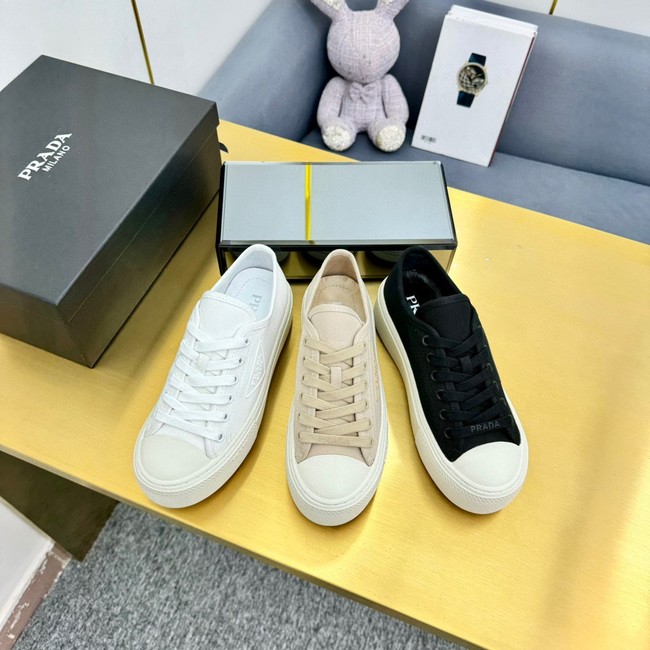 Chanel Downtown Bold leather sneakers 45033-1