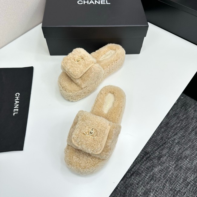 Chanel Slippers 45046-1