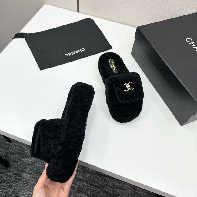 Chanel Slippers 45046-3