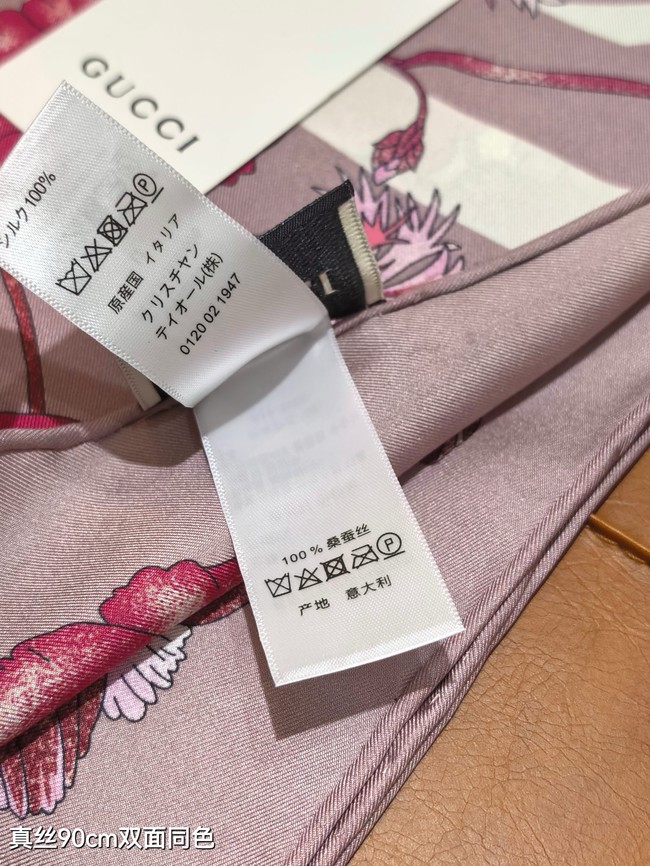 Gucci Shawl Cashmere and Silk Jacquard KY117