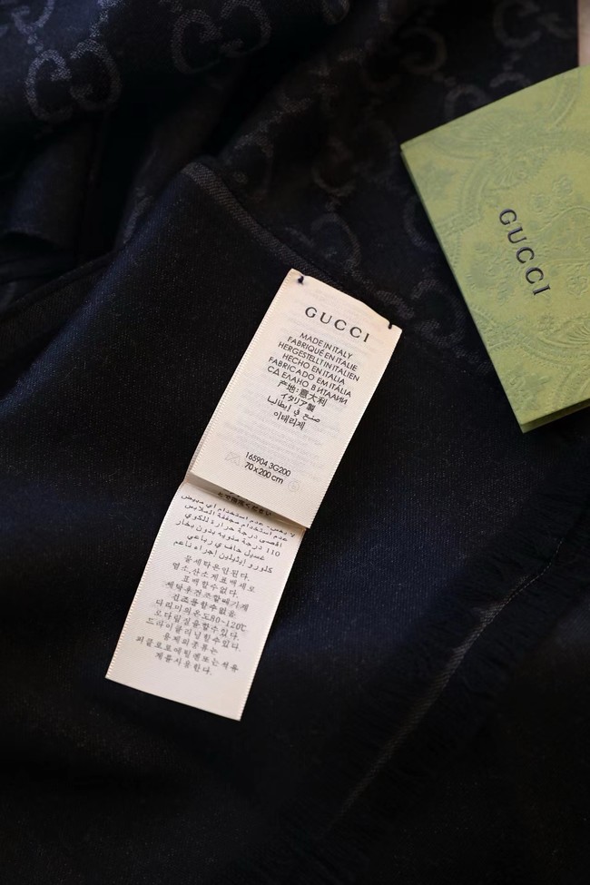 Gucci rinted GG cotton wool lame shawl 845243-1