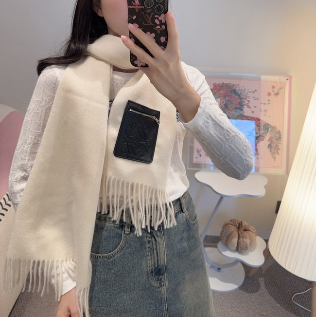 Loewe Cashmere Scarf KY176