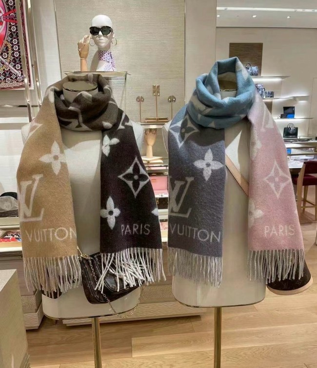 Louis Vuitton Reykjavik Scarf M90897-2
