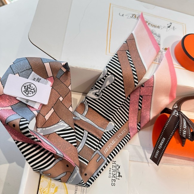 Hermes Silk Twilly scarf H06376
