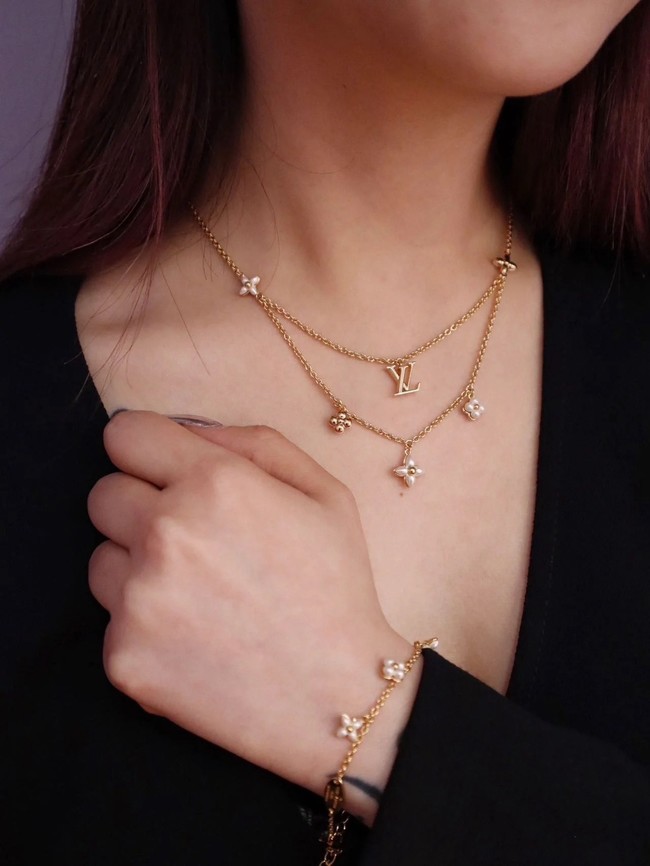 Louis Vuitton necklace CE81588