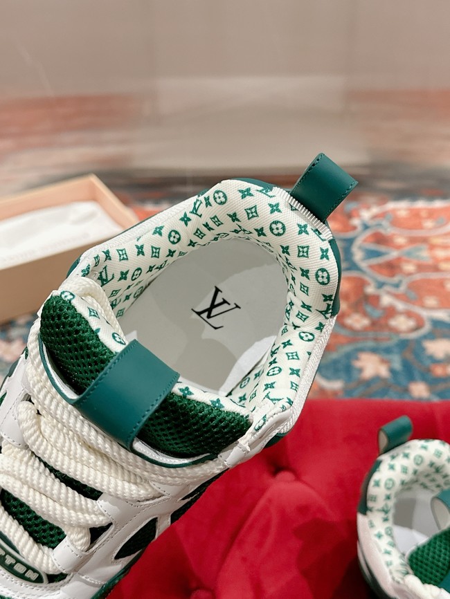 Louis Vuitton Trainer Sneaker 1ACP1R-11