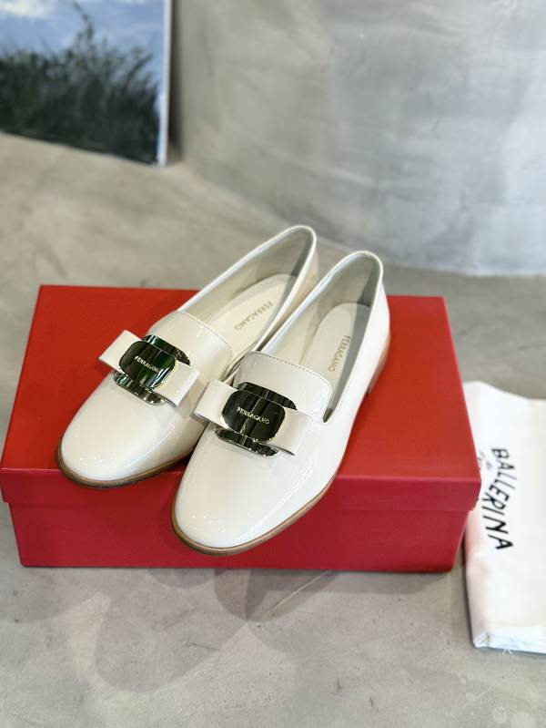 Ferragamo Shoes FMS00091