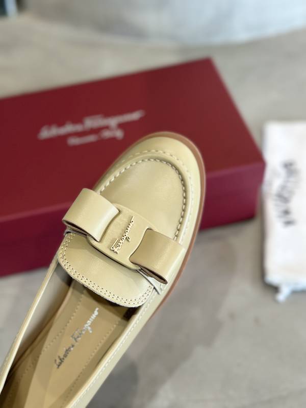 Ferragamo Shoes FMS00098