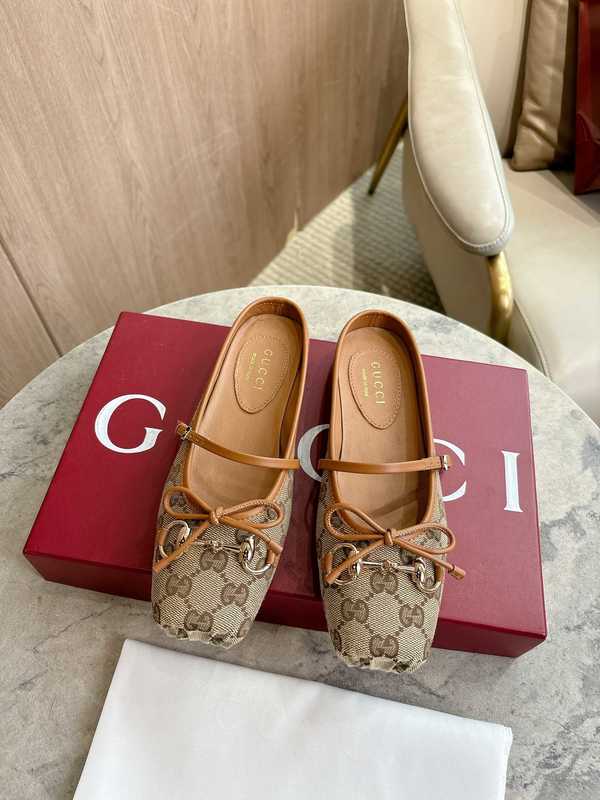 Gucci Shoes GUS00916