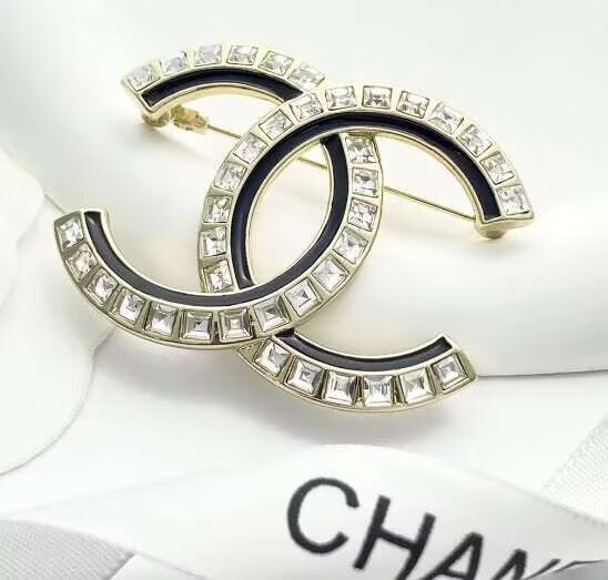 Chanel brooch CB81066