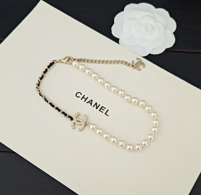 Chanel necklace CE81704