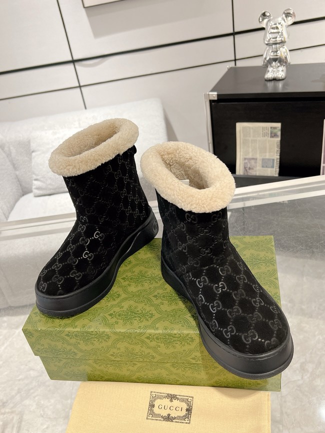 Gucci Womens boot with merino wool lining 857912-2