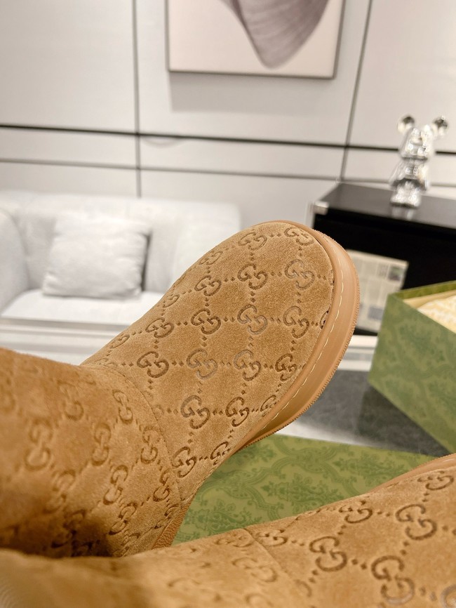 Gucci Womens boot with merino wool lining 857912-4