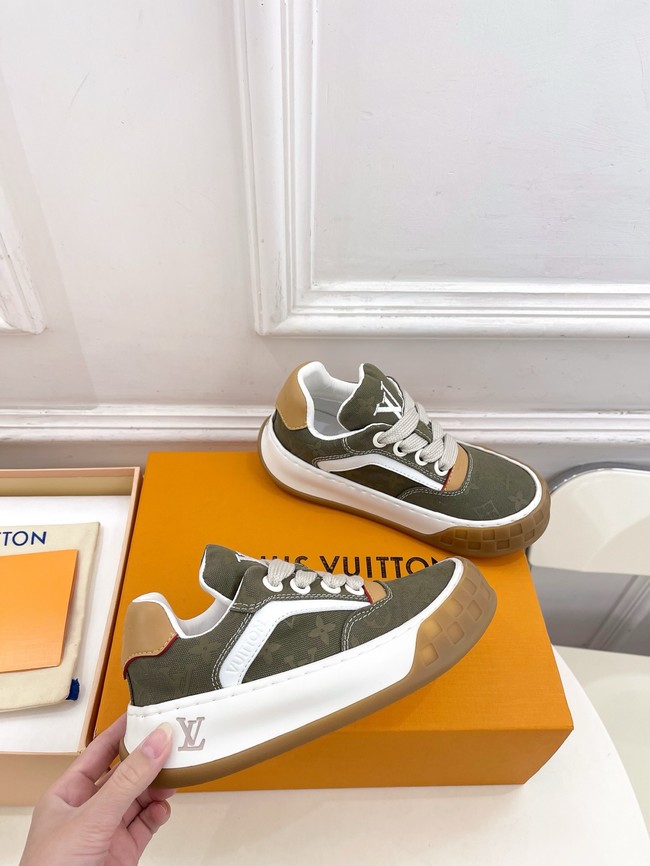 Louis Vuitton Trainer Sneaker 87213-3