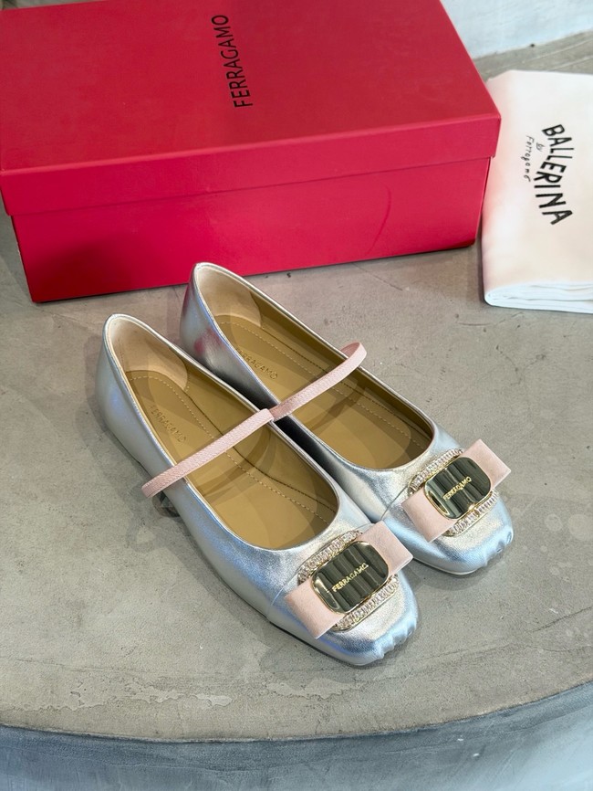 Ferragamo Flat shoes 21039-6