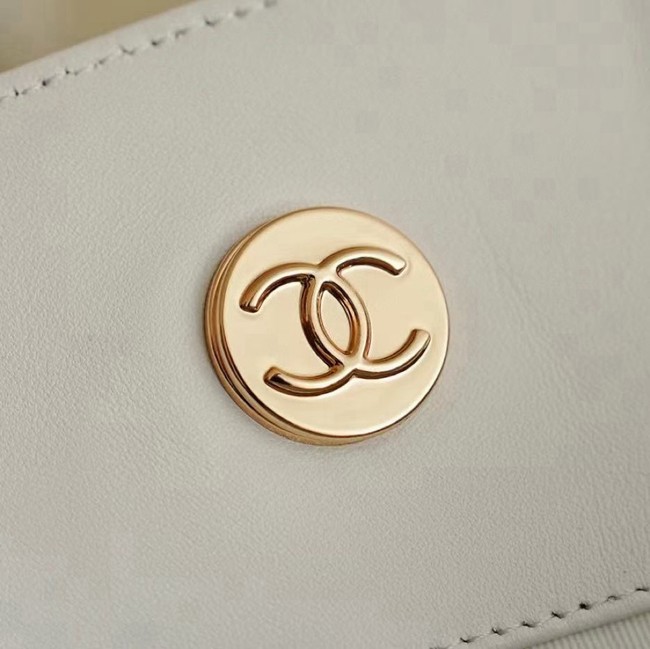 CHANEL Shoulder Bag 66971 white