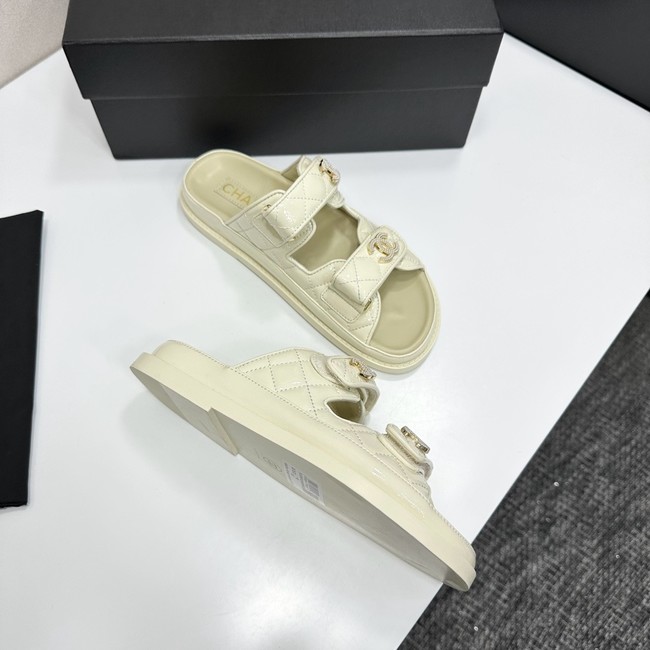 Chanel Mules 55757-4