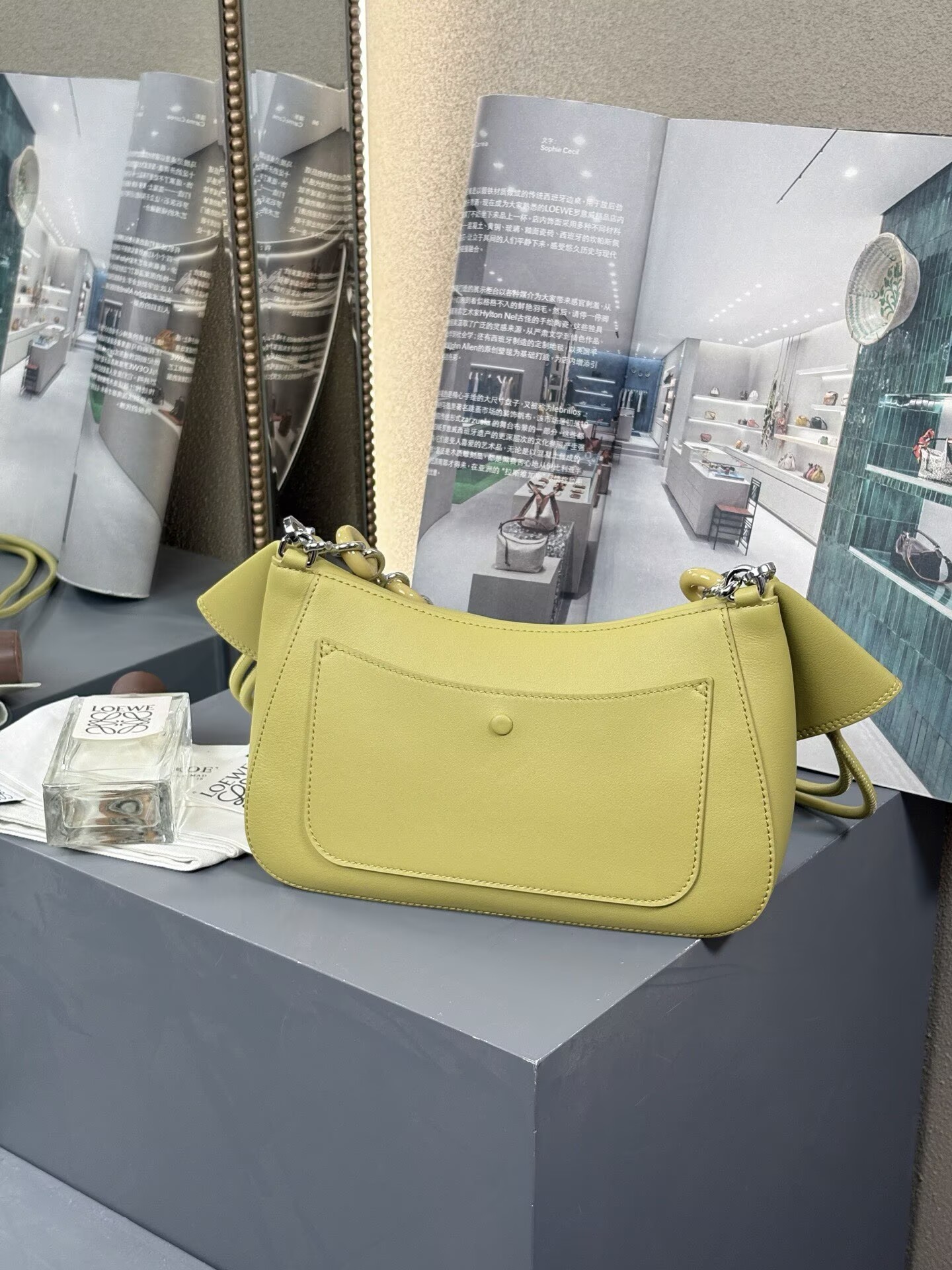 Loewe Ola Original Leather Fashion Handbag L53012 Lemo Loewe Ola Original Leather Fashion Handbag L53012 Lemo