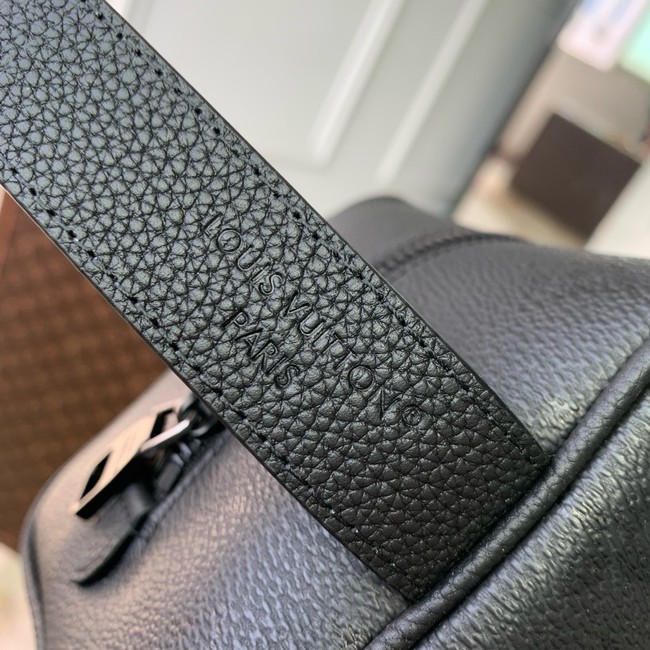 Louis Vuitton Locker Dopp Kit M26810 black