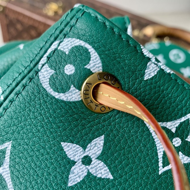 Louis Vuitton Christopher MM M55699 green