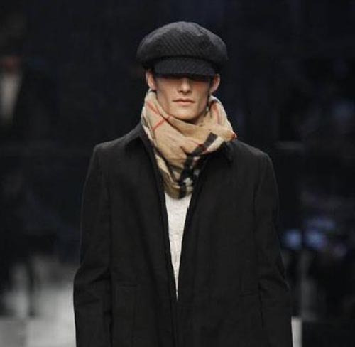 Burberry Cashmere Light Camel Giant Check Scarf Burberry Cashmere Light Camel Giant Check Scarf