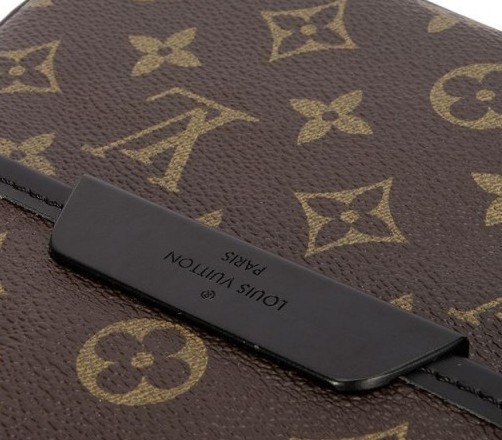 Louis Vuitton Mens Messenger Bags And Totes Bass MM M56715 Louis Vuitton Mens Messenger Bags And Totes Bass MM M56715