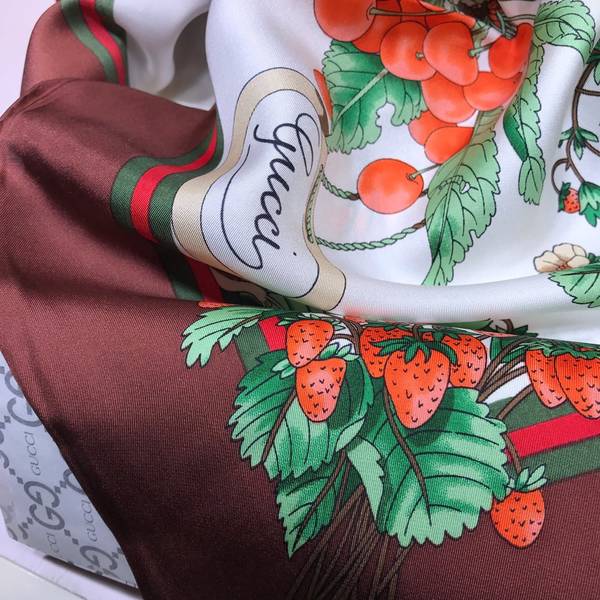 Gucci Scarf GUC00373 Gucci Scarf GUC00373