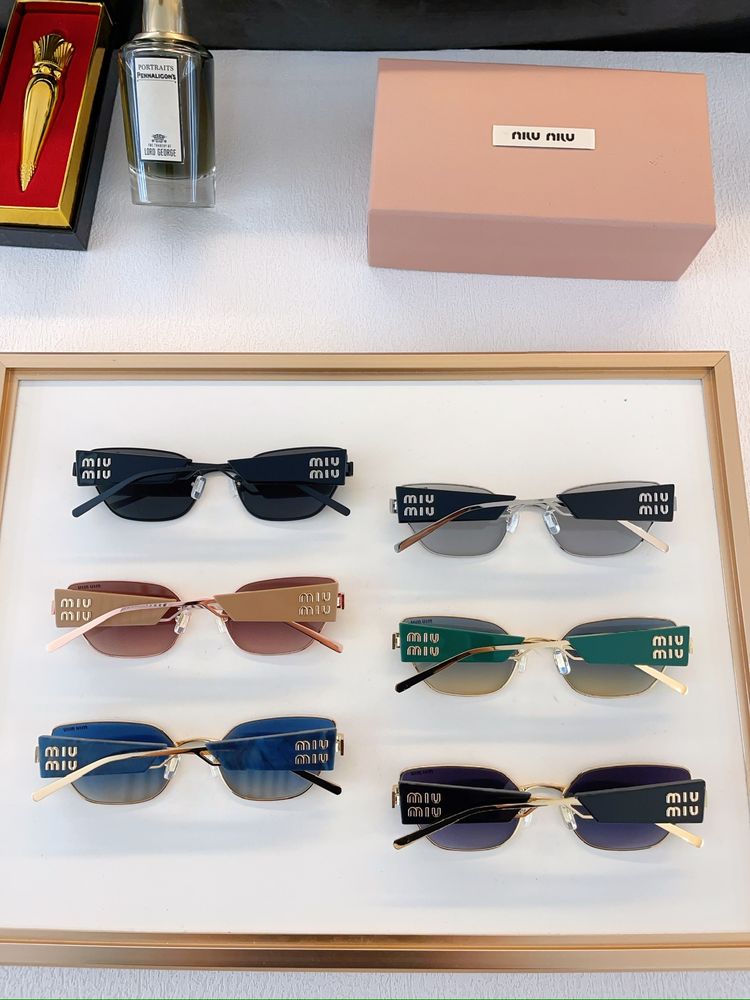 miumiu Sunglasses MMS00020-1